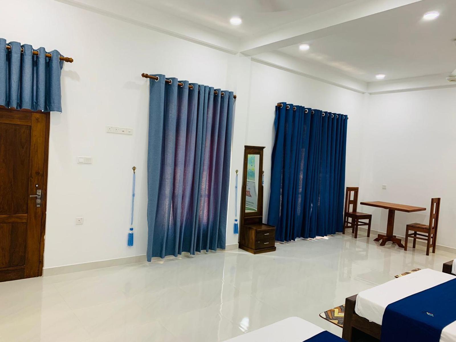 Kurulu Uyana Holiday Resort กตรคาม ภายนอก รูปภาพ