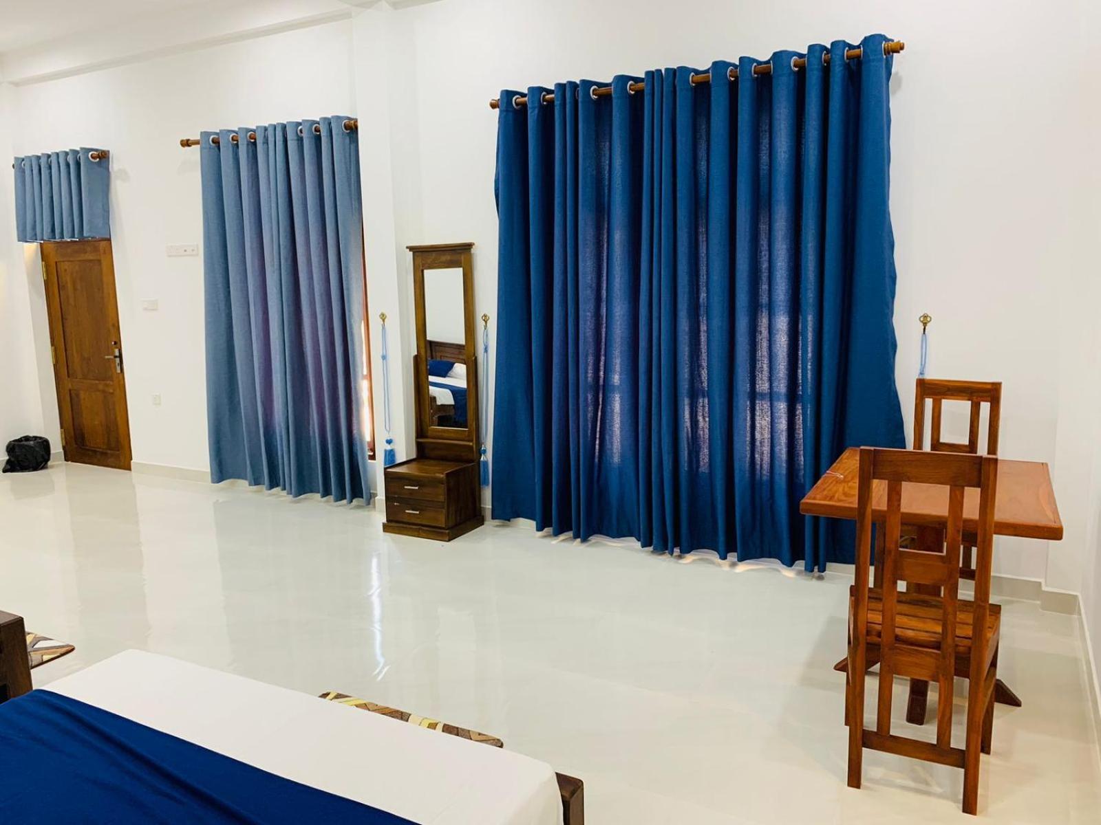 Kurulu Uyana Holiday Resort กตรคาม ภายนอก รูปภาพ